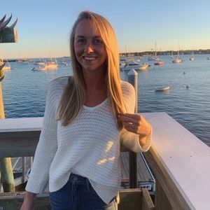 Meet your Posher, Maddie